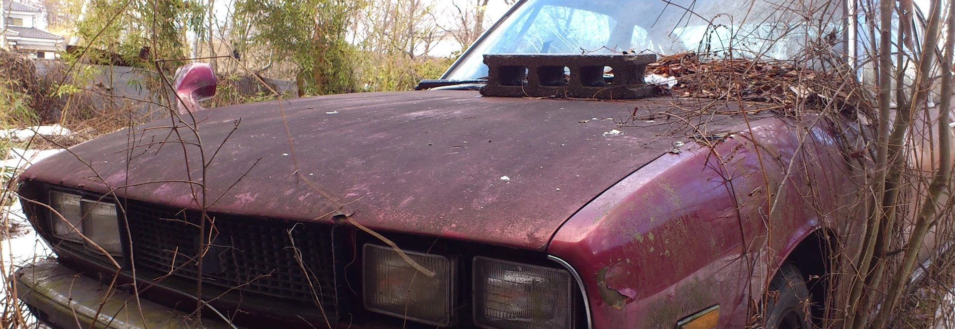 These rare Japanese cars left abandoned in Hong Kong will make you weep 